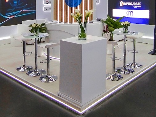 MOBILIARIO DE EVENTOS